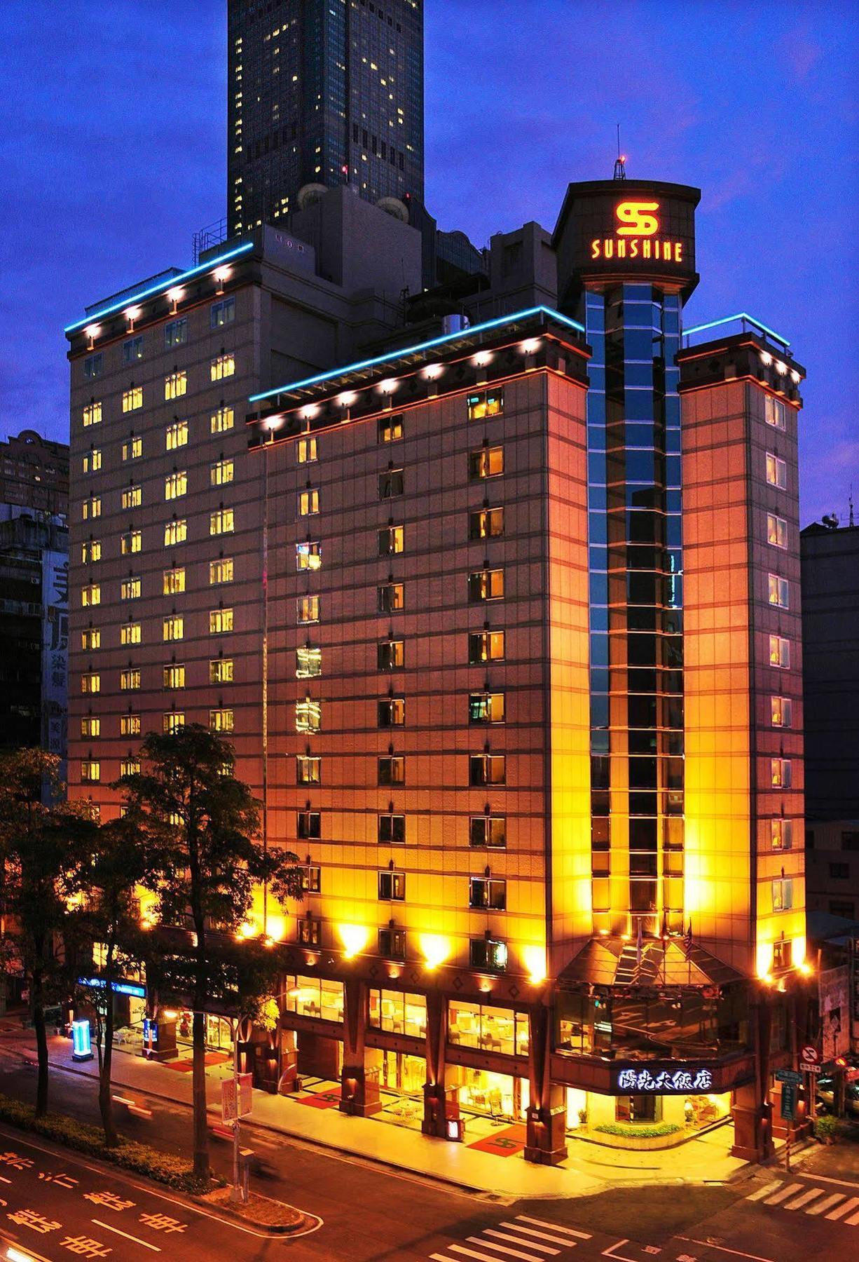 גאושיונג Hotel Sunshine מראה חיצוני תמונה